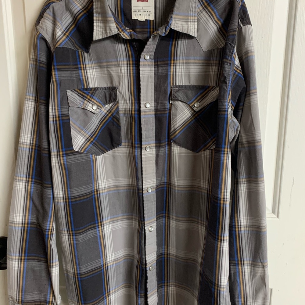 Levi's Men’s Navy and Gray Checkered Pearl Snap Long Sleeve Shirt